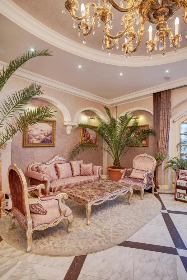 Villa Le Premier - Maestro Одеса Екстериор снимка